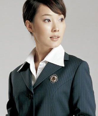一?？劢?jīng)典正裝女西服